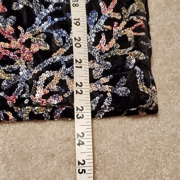 NWT Tahari Black Velvet Sequin Embroidered Knee Length Skirt Sz 10 Ornate Dressy - Picture 13 of 13